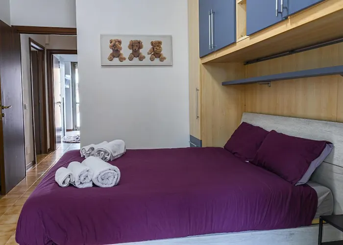 Apartamento Cinecittà Family House Metro A - Private Parking *